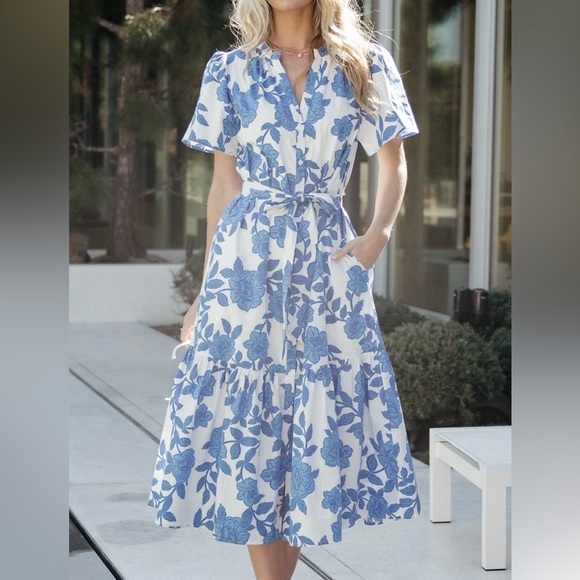 Baltic Born Dresses & Skirts - Baltic Born Blue Floral Midi Dress
Lydie Button Midi Dress